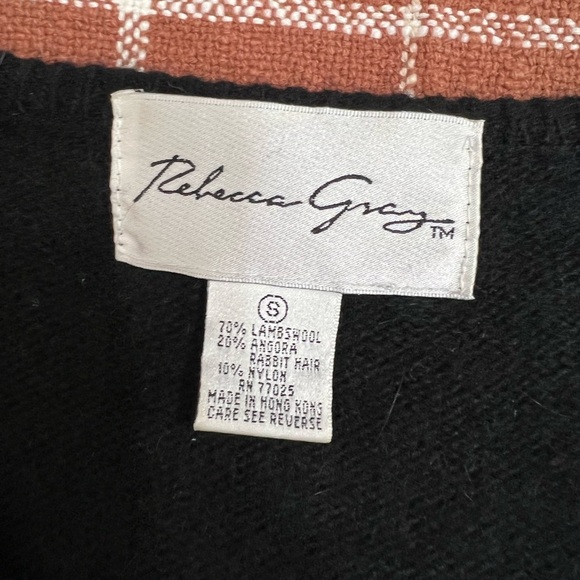 Vintage Rebecca Gray Wool Angora Black Floral Beaded Embroidered Sweater Size S - Picture 7 of 11